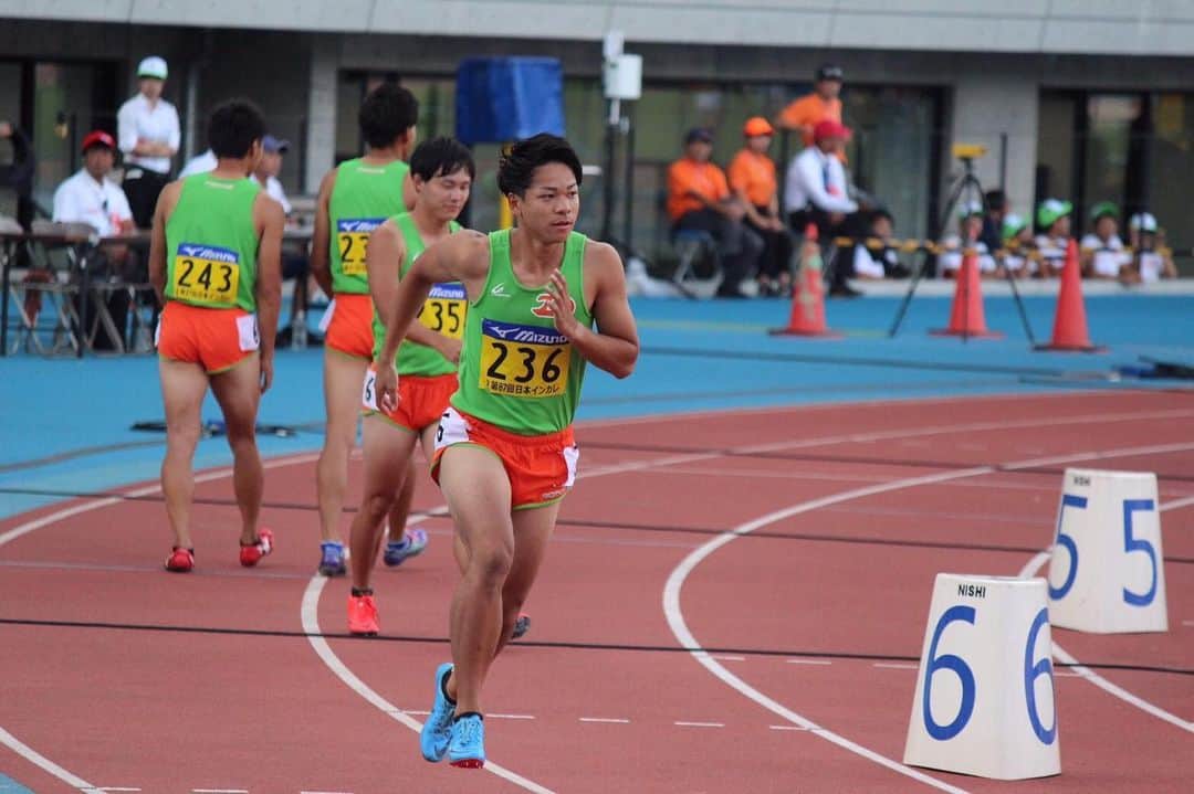 白石黄良々のインスタグラム：「懐かしの写真シリーズ 大学時代🏃‍♂️」