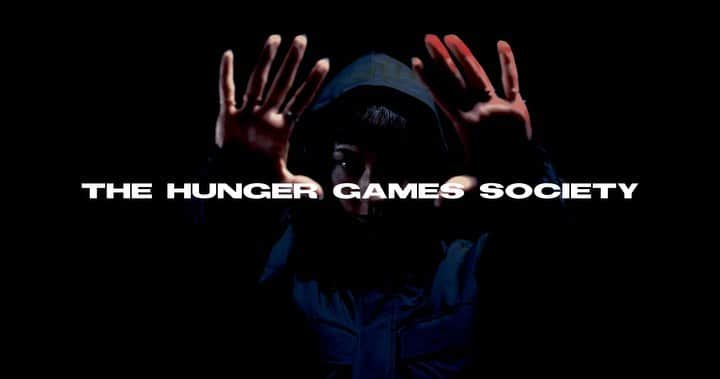 のインスタグラム：「【 The Hunger Games Society 】 ﻿ New Video OUT NOW 🎬﻿ ﻿ 大切なことは﻿ 何も疑問を持たない状態に﻿ 陥らないことである。﻿ - アインシュタイン-﻿ ﻿ ﻿ Beat by @iamkojoe ﻿ Mixed by @iamkojoe ﻿ Director: @naotoabe_ncas ﻿ Hair&Make @mikijamaica ﻿ Dop: @ryomayoshimura ﻿ Recoding Engineer: @diamondnutz ﻿ Camera Assistant: @yuuukizm ﻿ Colorlist : @sugai_ncas ﻿ ﻿ ﻿ This is not compulsory. It’s not me pushing my opinion. This song is just what was on my mind...as i let my words out to play.﻿ ﻿ Full Ver 🔝　﻿ Link in my bio.﻿ ﻿ ﻿ DIG IT! ﻿ #MagnumRecords #Akane」