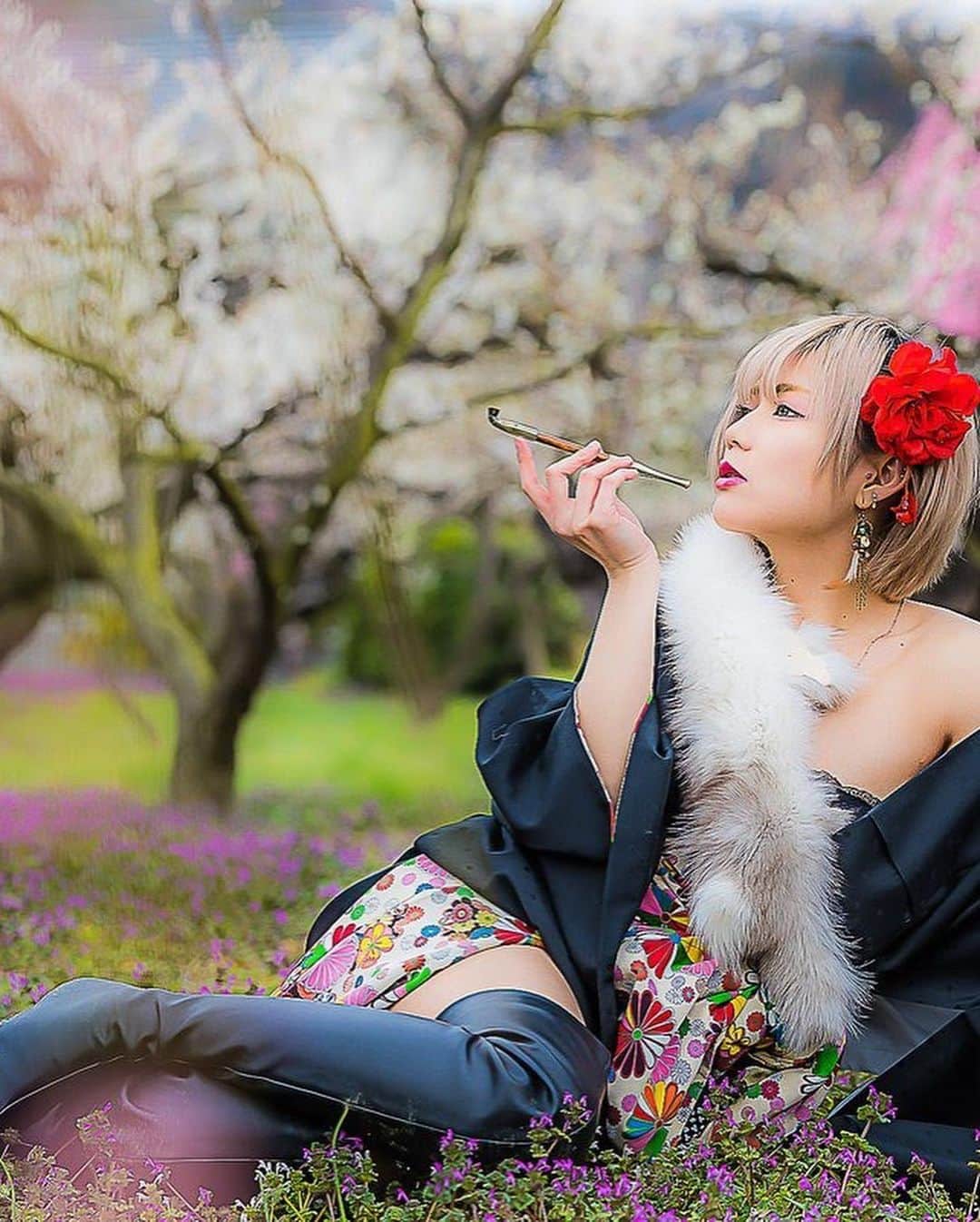 玉樹るいさんのインスタグラム写真 - (玉樹るいInstagram)「#梅 #和服 #wa #ume #wafuku #portrait  #ポートレート #flower #ポトレ女子 #ショートヘア #金髪 #shorthair #blondhair  photo @j_nishiki」4月9日 22時43分 - abitara1118