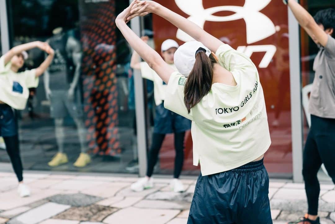 TOKYO GIRLS RUNさんのインスタグラム写真 - (TOKYO GIRLS RUNInstagram)「スクワットやプランクなどもオススメのトレーニングです！ #beachme #相模屋 #slendaginza #slenda #アンダーアーマー #tgr #tgc #東京ガールズコレクション #tokyogirlscollection #tokyogirlsrun #marathon #マラソン #sports #healthy #running #instagood #power #スポーツ #diet #ダイエット #ランニング #sportswear #workout #training #フルマラソン #ランニング女子 #rungirl #トレーニング #instarunning #健康」4月10日 9時01分 - tokyogirlsrun
