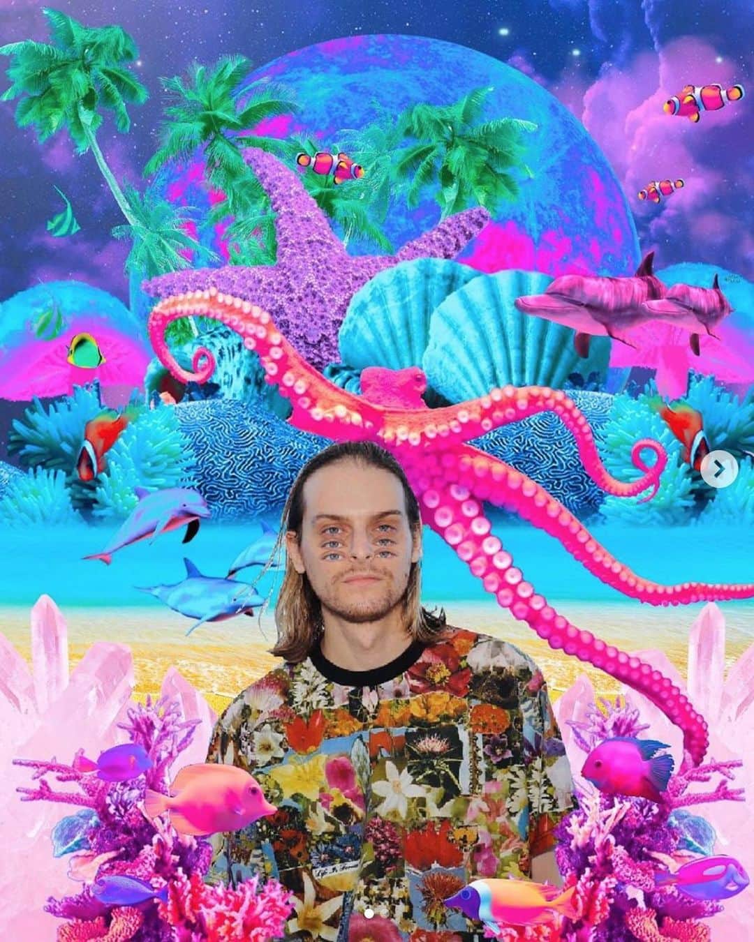 Zeds Deadのインスタグラム：「Going LIVE tonight with an all new set for you on the Deadbeats House Party stream with Hooks at 9PM EST. And Saturday night we're doing an all DC set! Get locked in! 📺 deadbeats.lnk.to/HouseParty link in bio」