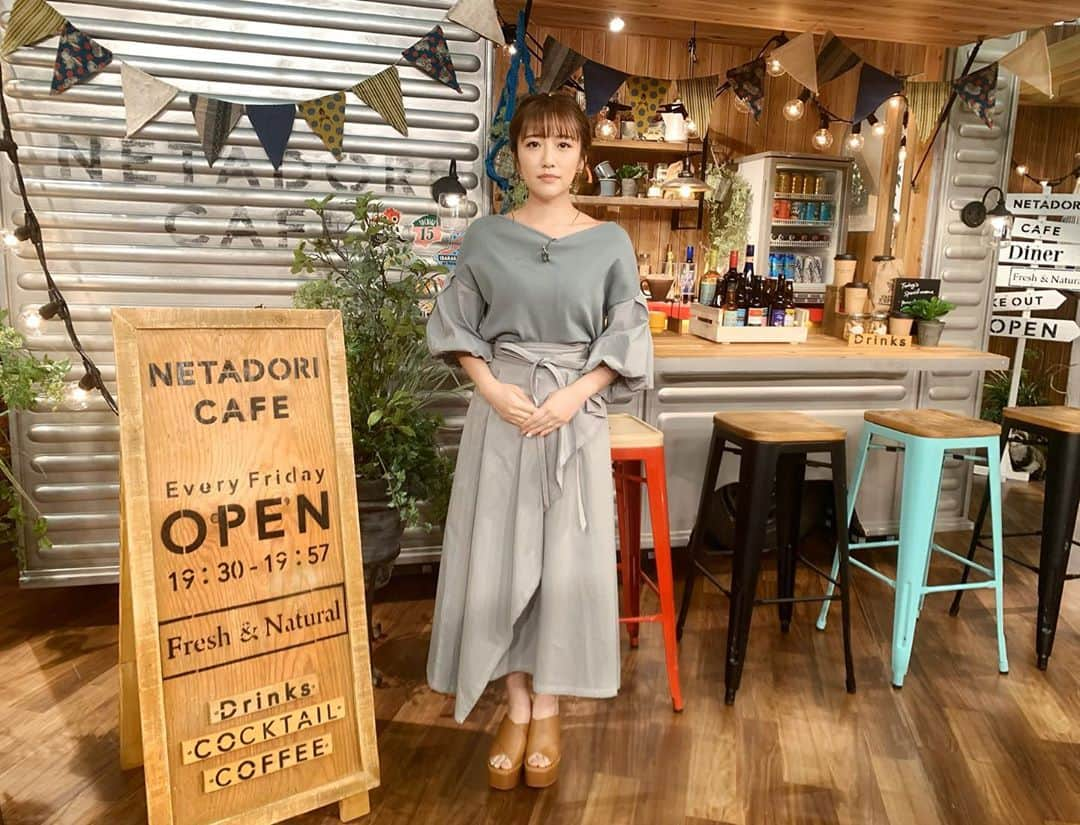 高橋みなみさんのインスタグラム写真 - (高橋みなみInstagram)「NHK総合 首都圏情報ネタドリ！ 今夜19時30分から生放送です😊 「感染急増 どうなる 首都の医療」  感染対策の為、私は電話出演になります。 皆さんぜひチェックしてくださいね！  写真は前回出演時の📸  #首都圏情報ネタドリ #nhk総合 #nhk #tv  衣装👗 ブラウス・スカート@lagunamoon_com イヤリング @mauvebystellar サンダル👠 @re_rz #fashion  #love」4月10日 17時43分 - taka37_chan