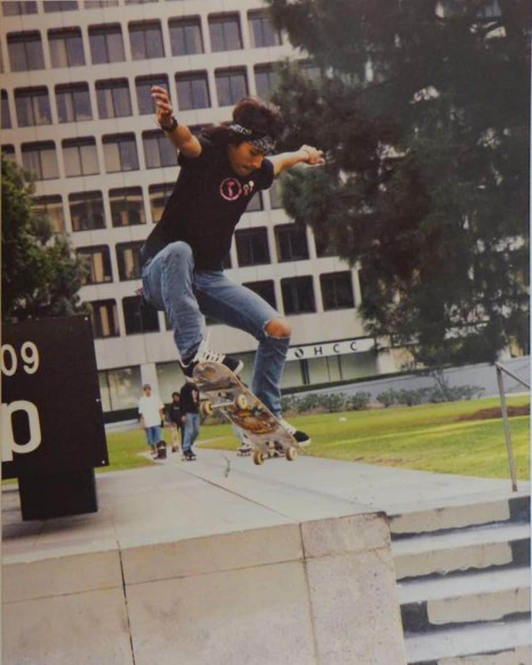 アメリカンレトロのインスタグラム：「‘Whassup Rockers’ Larry Clark 2006 #rocker27 💜⚡️😈 #stayhomestaywild🖤」