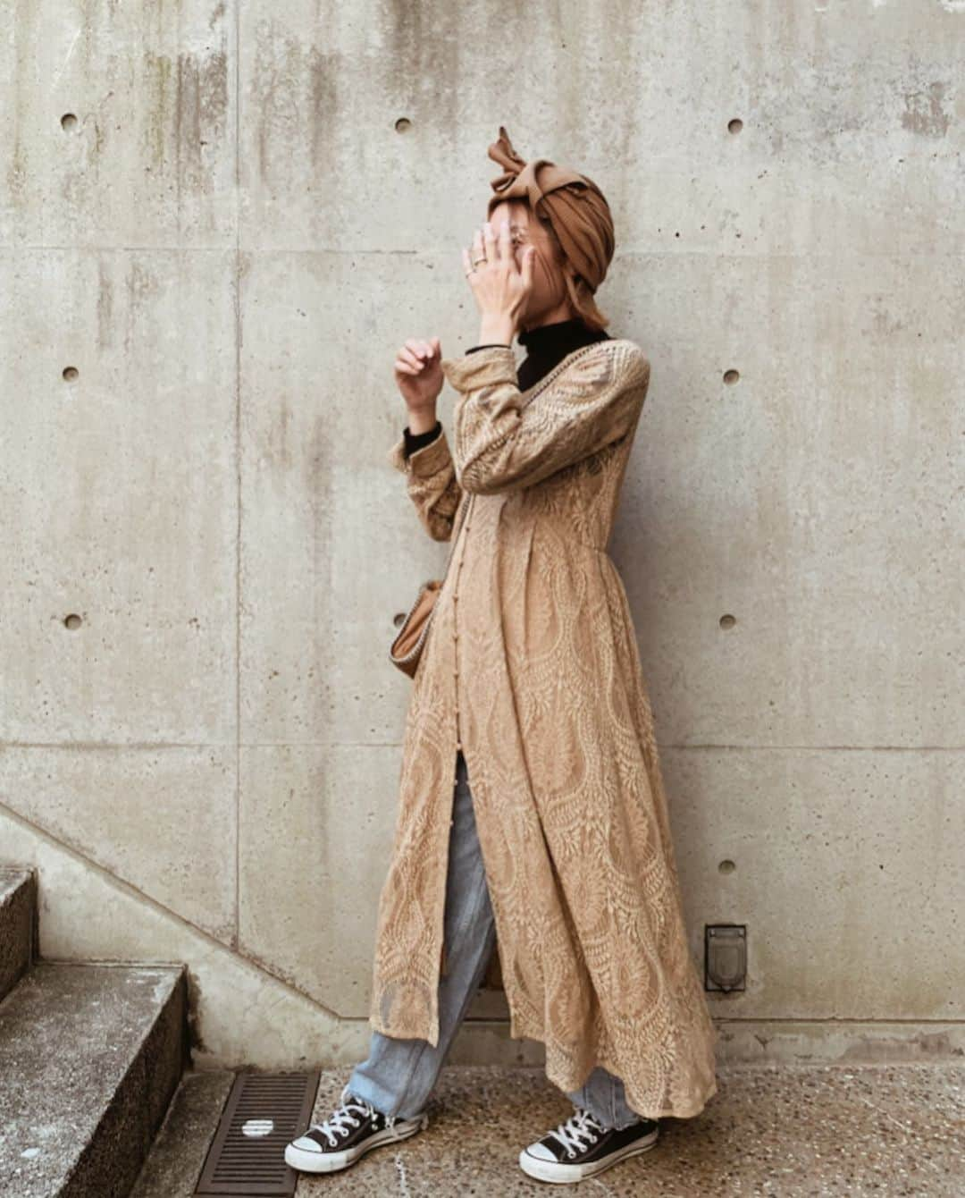 Erikaさんのインスタグラム写真 - (ErikaInstagram)「coordinates onepiece ❥⃝ . . . ボタンタイプなので、 これからの羽織にも使える 2way type . @titivatejp  のもの︎☺︎ デニム合わせでカジュアルにも着れる︎☺︎ . . .  今日はパン作り🍞してみようとおもいますが、上手くできるのか心配🥖 . .  #titivate #ティティベイト #titivatestyle #コードレースヴィンテージワンピース #fashion #ootd #outfit #code #coordinate #style #stylepoint #instafashion #instagood #instalike#ファッション#コーディネート#コーデ#プチプラ#プチプラコーデ#今日の服#今日のコーデ#ママコーデ#パンツコーデ#スカートコーデ#シンプルコーデ#ファッション通販 #いつコ#ブラウス#ワンピース」4月10日 10時30分 - 911erika