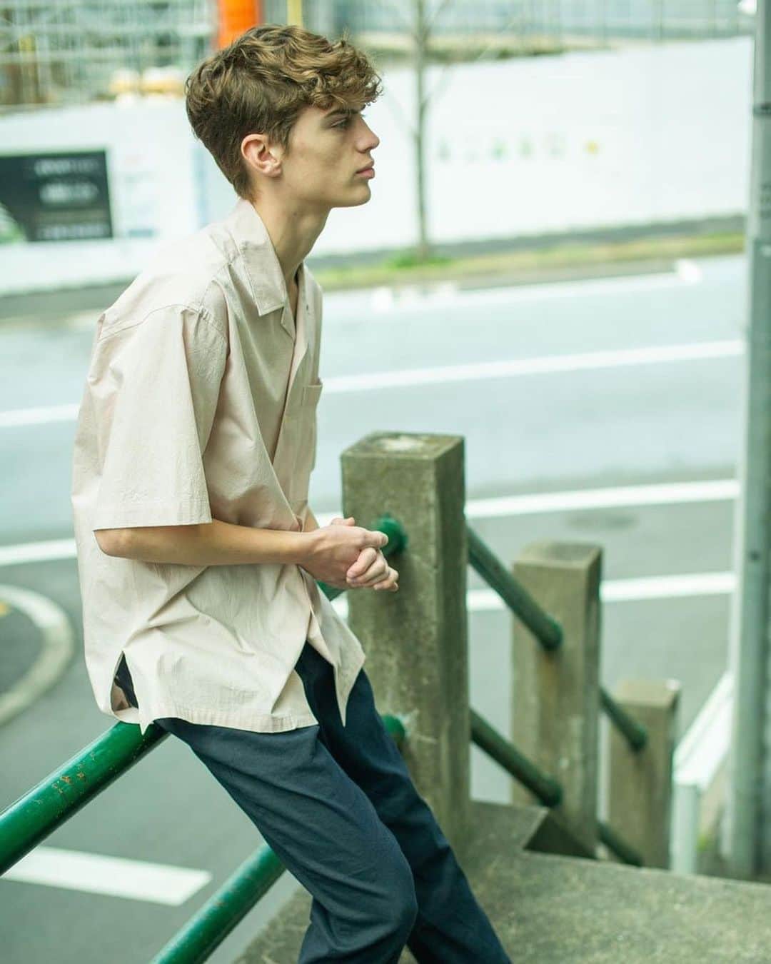 ジョンブルさんのインスタグラム写真 - (ジョンブルInstagram)「. GOOD THINGS vol.2～2020 SPRING SUMMER～﻿ ﻿ 第二弾となる【GOOD THINGS vol.2】が公開されました。﻿ 日常に寄り添う良いモノを今の気分に合わせたスタイリングでご紹介致します。﻿ ﻿ ﻿ 特集ページ﻿ https://www.privatelabo.jp/contents/feature/?p=1533346﻿ ﻿ ﻿ #johnbull #johnbullprivatelabo #johnbullfeature #johnbullonlinestore #fashion #newarrivals #mensfashion #2020ss #springfashion #summerfasion #coordinate #styling﻿ #ジョンブル #ジョンブルプライベートラボ #ジョンブルオンラインストア #特集公開 #メンズファッション #新作紹介 #おすすめアイテム #春服 #夏服 #コーディネート #スタリング #2020年春夏」4月10日 12時05分 - johnbull_private_labo