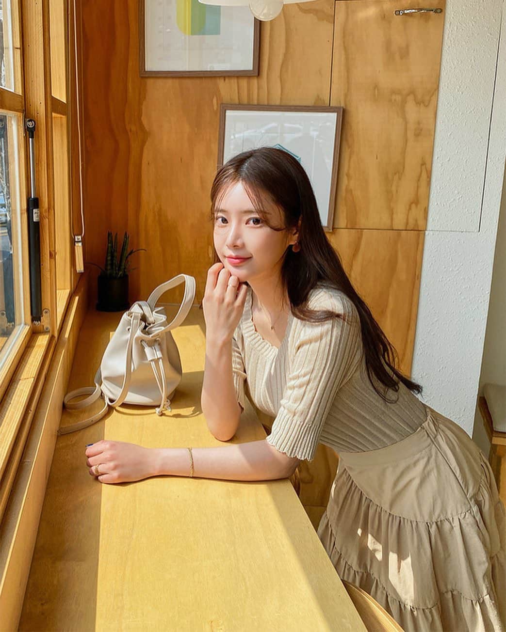 Chuuのインスタグラム：「넘 러블리한 캉캉스커트가 업뎃되었어요! 같이 보러가시쥬!👬✨」