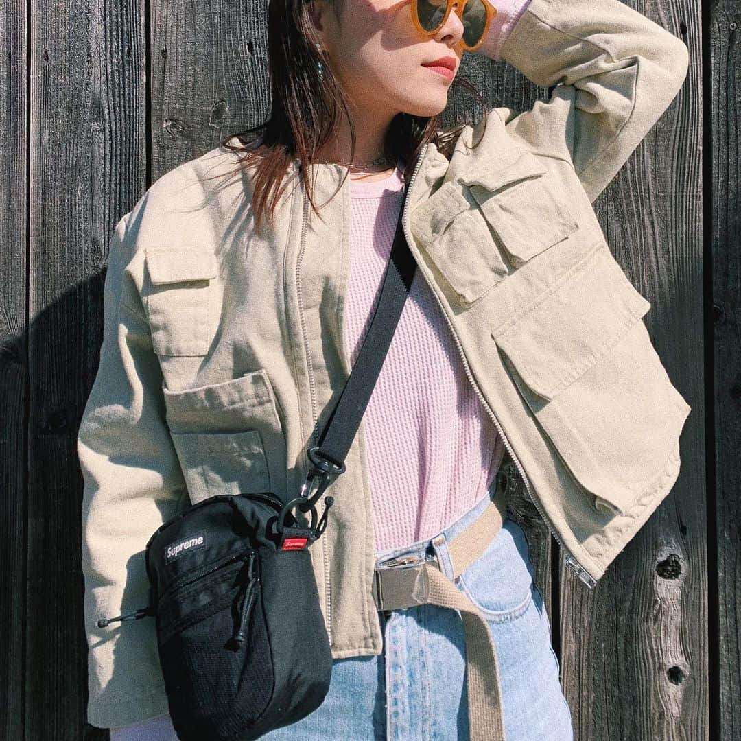 sayocoのインスタグラム：「着たい服を着て、会いたい人に会う、 行きたいところに行く、 今まで当たり前だと思ってたことが 出来なくなった今だからこそ 気付けることも沢山ありますね。 ・ ・ まずは程よい運動で免疫力を上げながら こまめな除菌、手洗いを心掛け 3密を避けて、感染拡大を防ぎましょう✊💥 ・ ・ もし感染してしまったなら、気を強く持ち、 一刻も早い回復を祈ります🙏 ・ ・ 微力だけど、自分には何が出来るだろうと考える毎日。。🍃 ・ ・ #staysafe #prayfortheworld」