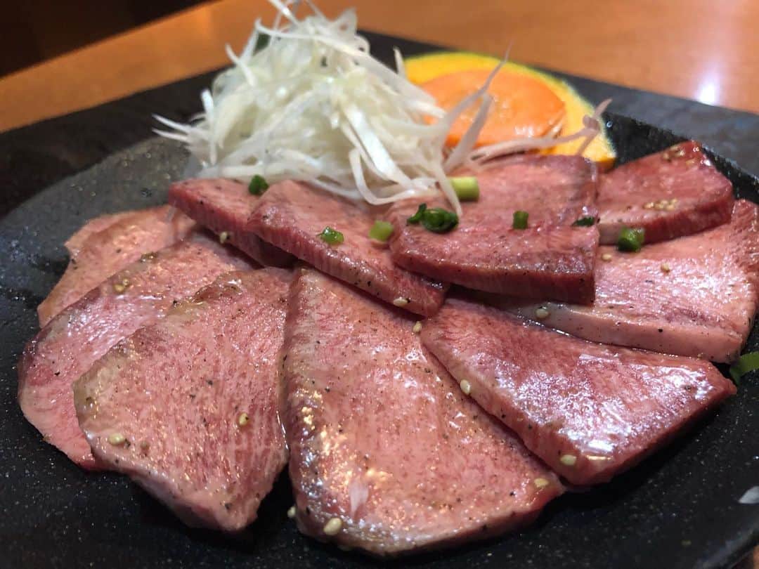 大沢文也さんのインスタグラム写真 - (大沢文也Instagram)「美味しかったぁ〜 と言っても2週間前の焼肉だけど。  #焼肉 #焼き肉 #やきにく #ヤキニク #yakiniku #サガリ #上ハラミ #上タン #上タン塩 #グルメ #肉好きな人と繋がりたい #肉しか信じない」4月10日 15時15分 - fumifumi_k1