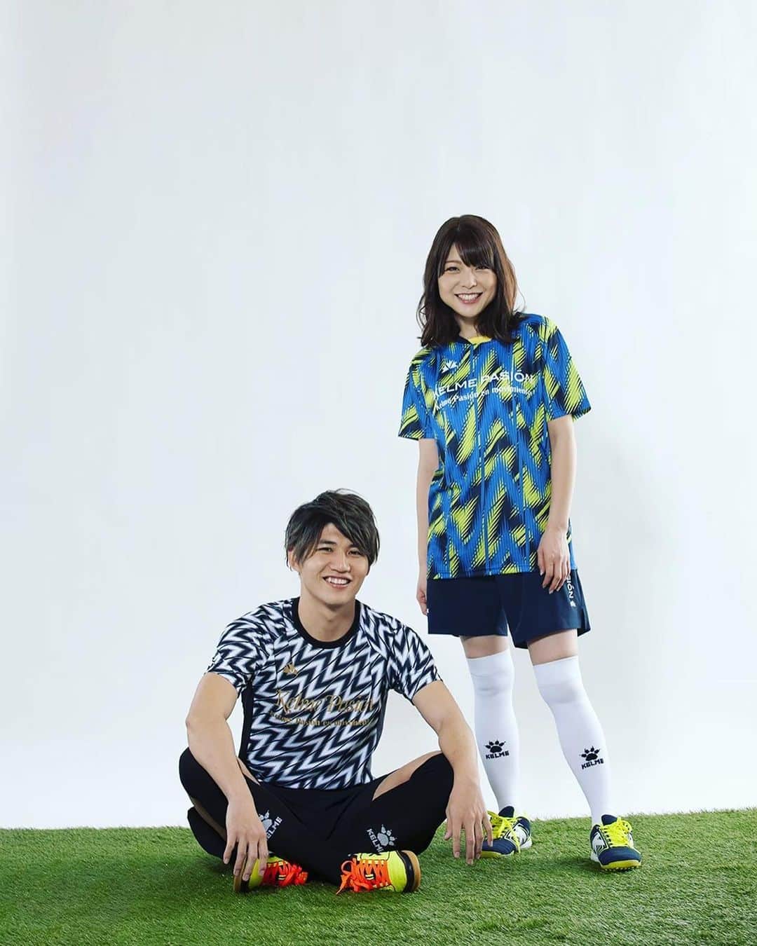 小川麻琴さんのインスタグラム写真 - (小川麻琴Instagram)「そう言えば。 この間、公園を通った時にサッカーの練習をしている親子がいたんだけどね⚽️ その少年がKELMEのユニフォームを着ていて嬉しかった😌✨ #kelme  #ユニフォーム  #サッカー少年  #ありがとう」4月10日 16時11分 - 1029_makoto