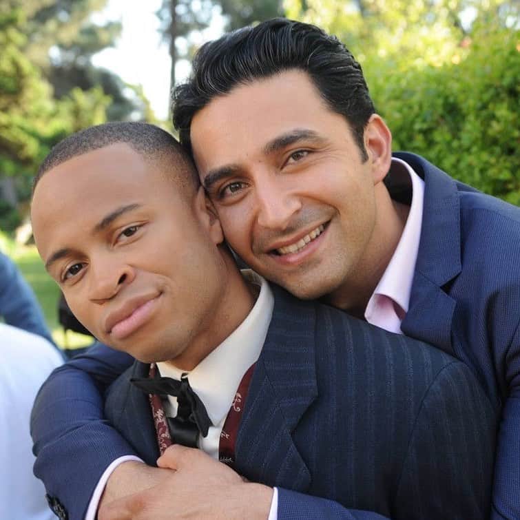 マイケル・グラント・テリーのインスタグラム：「Happy bday to the magnificent @pejvahdat I’ve always loved this picture of him and @vududaddy - it really captures their magic. #bfl」