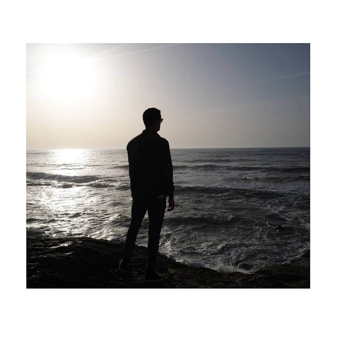 マルコス・フレイタスのインスタグラム：「🌊🌍 ( old photo ☝🏻)」