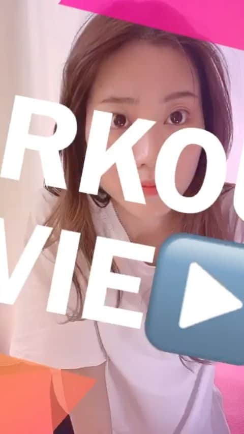 菜々香のインスタグラム：「🔥腹筋🔥  私は腹筋、きらいです😊笑 これは私の記録的なものでもありますね✨ 本当だったら舞台の本番中だったはずの期間！ 身体を沢山動かしていたはず！ 筋力落ちないようにトレーニングするしかない🤸🏼‍♀️🔥 簡単やからみんなもよかったらやってみてね♡♡ 回数は10ずつとか20回ずつとかで 自分に合わせて💪  #stayhome#workout#training#trainingday#workoutathome #workoutgirl #instananaka#nanaka#お家時間#おうち時間#筋トレ動画#トレーニング#トレーニング女子#筋トレ女子#免疫力を高める #免疫力強化 #菜々香」