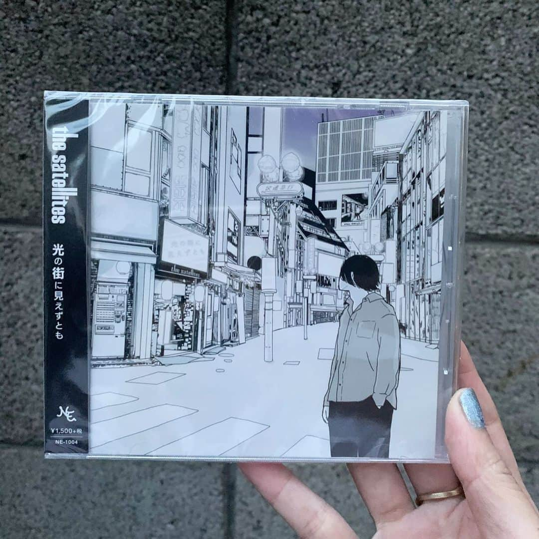 フクザワさんのインスタグラム写真 - (フクザワInstagram)「光の街に見えずとも #thesatellites #cd」4月10日 21時07分 - fuku_zawa