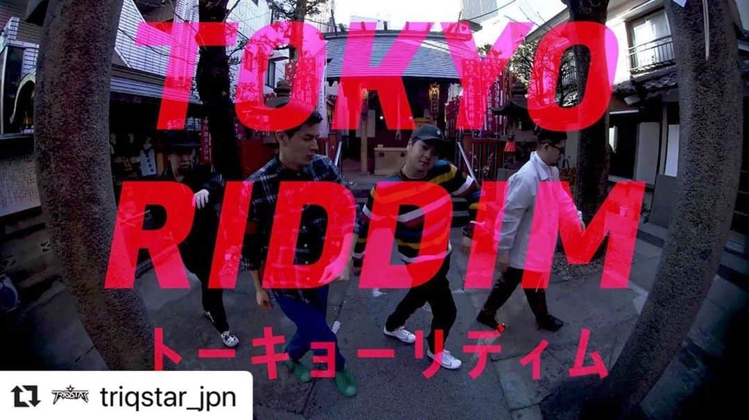 だーよしさんのインスタグラム写真 - (だーよしInstagram)「#Repost @triqstar_jpn with @make_repost ・・・ 【TRAVEL DANCE】 . 『TOKYO RIDDIM』 . New video uploaded on YOUTUBE. Plz watch it. Link in my profile. . Dance × Sightseeing × VR . 旅行をする気持ちでHMD（ヘッドマウントディスプレイ）をかぶろう、そして踊ろう。 . Wear an HMD (head-mounted display) like a traveler. . TRIQSTAR: Da-Yoshi @da_yoshi0215  Charlie @charlie0118_jpn  RIHITO @rihito_ttm  ゴリキング @goriking_jpn . Music by FReE COol . VR: 渡邊課 @_wato  Special Thanks:MOMOCO @momico_dance . 新しい動画をアップしましたーー！ プロフィールから飛べるのでお家時間の足しになれば嬉しいです^_^ #triqstar #youtube #stayhome #shibuya #tokyocameraclub #vr #tokyo #dance #うちで見よう #vrtrip #animationdance #hiphop #triphop」4月10日 21時55分 - da_yoshi0215