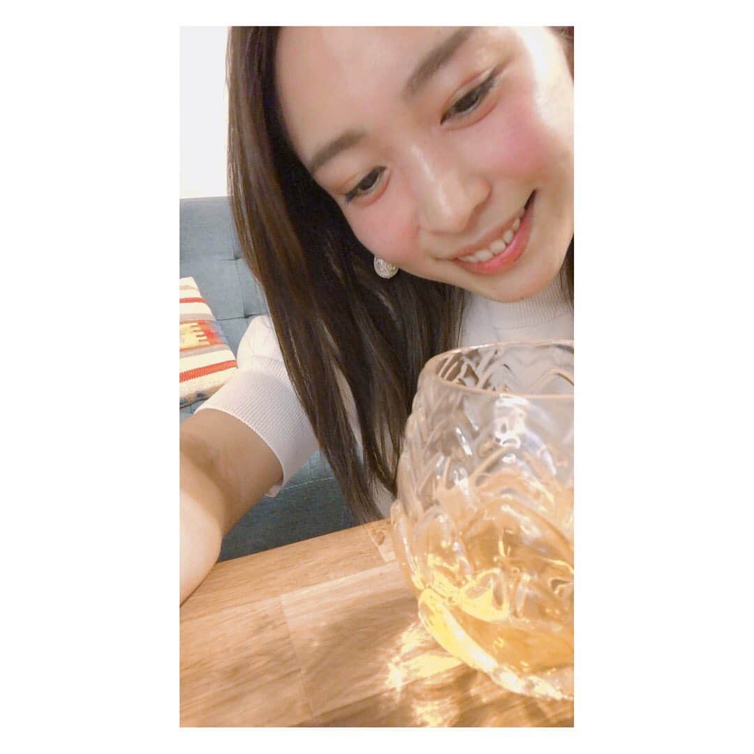 黒川芽以のインスタグラム：「初インスタLiveありがとうございました！お酒飲んで顔真っ赤でしたねw ちゃんとお水飲みます！ またぜひぜひ🥰」