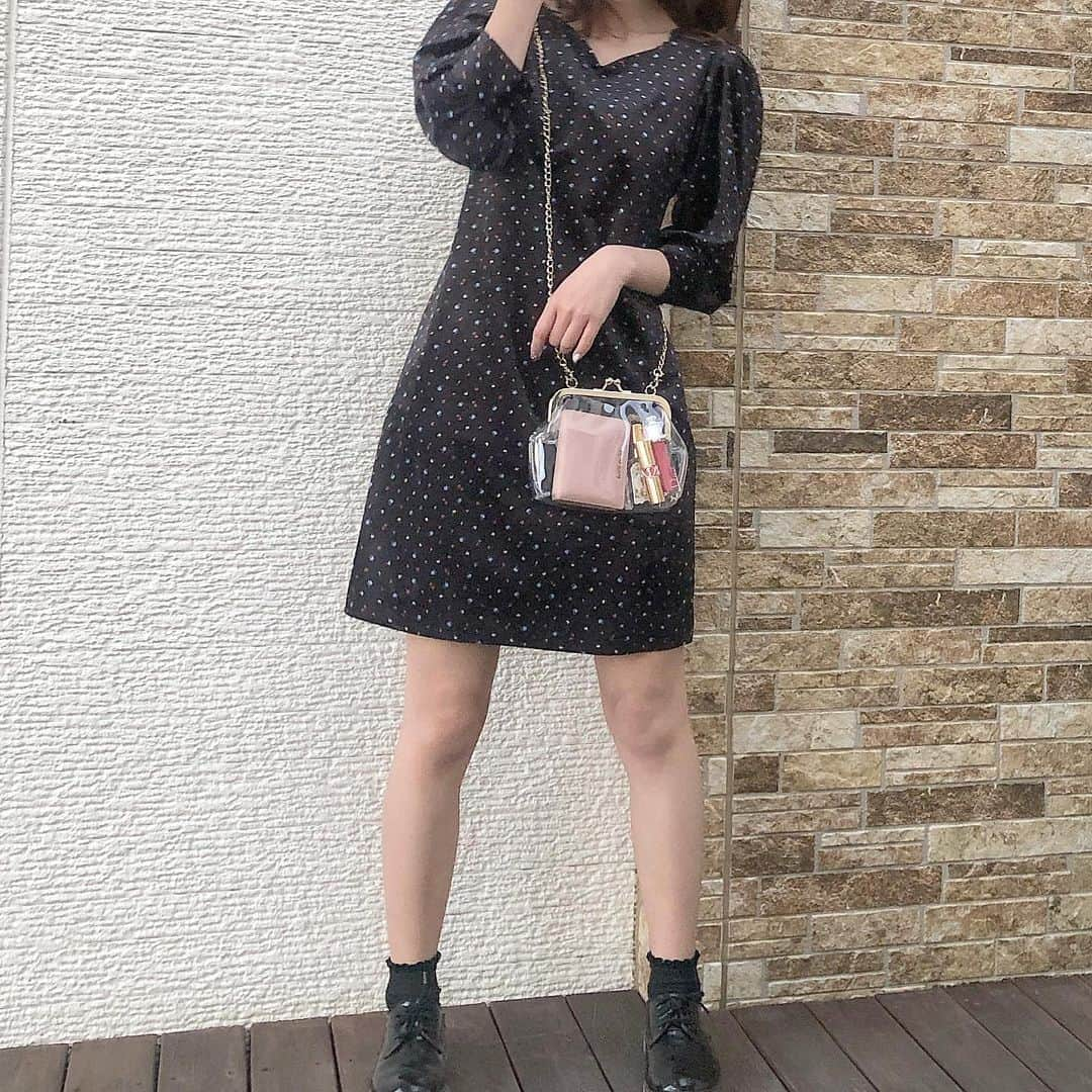 中野愛理さんのインスタグラム写真 - (中野愛理Instagram)「． ． ． #らぶこーで👗 #code #fashion #instafashion  #dazzlin #onepiece #black #flower  #perl #miumiu #ysl #dior #過去pic」4月10日 22時10分 - airi_nakano_