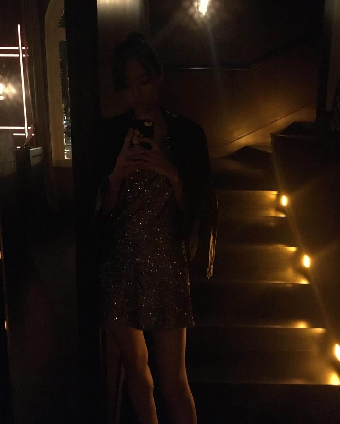 のインスタグラム：「A little flashback to a night out in Paris.」