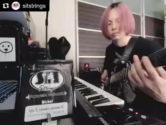 のインスタグラム：「#Repost @sitstrings (@get_repost) ・・・ SIT at home. From Japan - Yusuke from the band lynch. Playing a Powerwound 11-56 custom 7-string set. #sitathome  #areyouintune #7strings #7stringguitar #sitstringsusa #sitstrings #powerwound #schecterguitars」