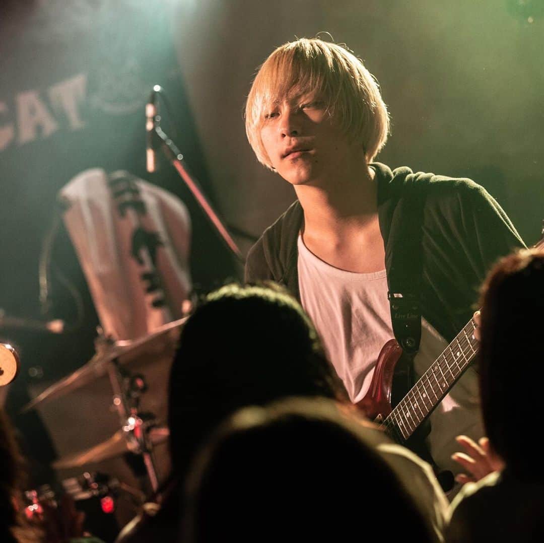のインスタグラム：「赤坂TENJIKUにて無料ワンマンでした！ ライブMVの撮影もあり同じ曲を延々とやり続けるのも新鮮で楽しかった！ 来てくれたみんなありがとう！！」