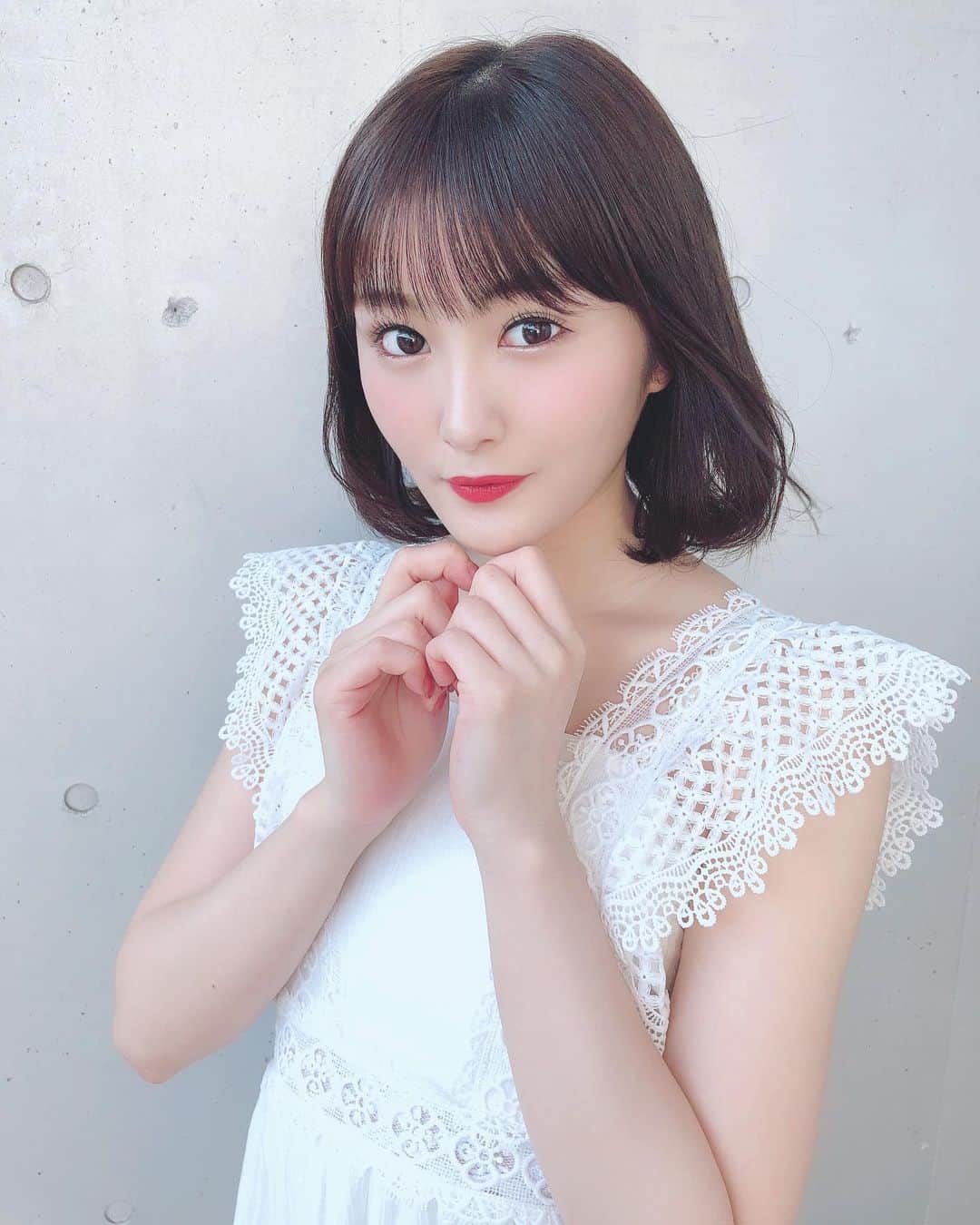 川上礼奈さんのインスタグラム写真 - (川上礼奈Instagram)「. ふわっと🥰♡ ワンピースのデザインがとても好みです💕 @lilyboutique_official」8月10日 20時43分 - kawakami_rena