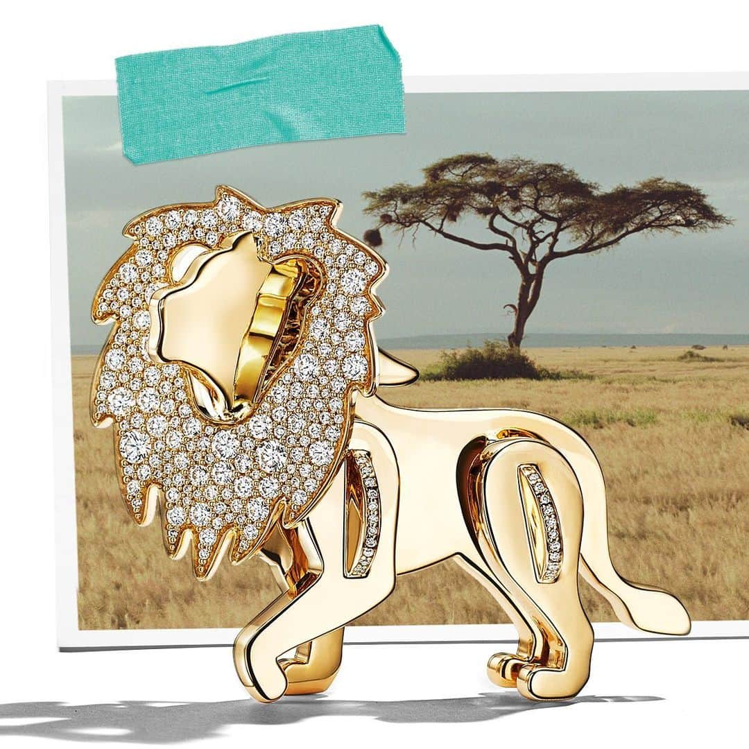 ティファニーさんのインスタグラム写真 - (ティファニーInstagram)「In honor of #WorldLionDay, we're giving you a reason to roar—introducing new #Lion designs from the #TiffanySaveTheWild collection. We are proud to donate 100% of the profits from the #TiffanySaveTheWild collection to the Wildlife Conservation Network (@wildnetorg) to help protect elephants, rhinos and lions. We have raised over USD $5 million—surpassing our donation commitment total pledge of USD $4 million by December 2019. Discover more and join our journey via the link in bio. #Tiffany #TiffanyAndCo — Photo: Steve Mandel」8月10日 21時14分 - tiffanyandco