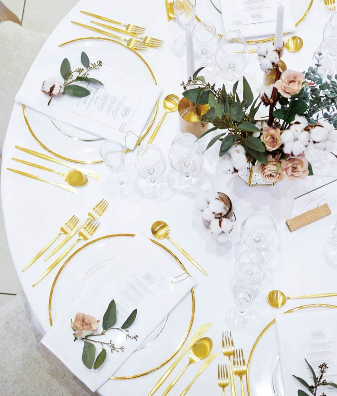 アニヴェルセル 表参道 公式のグルメインスタ