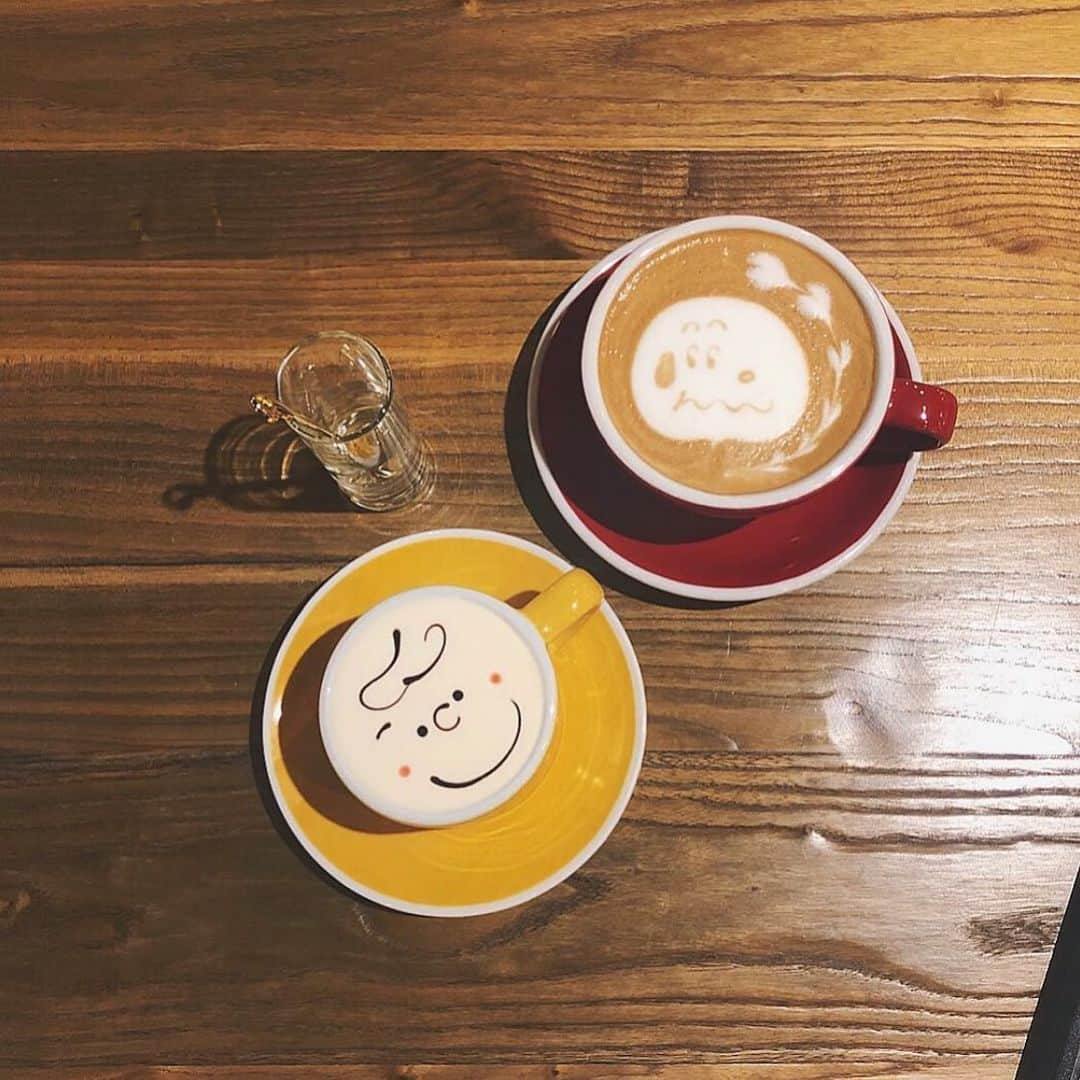 足立沙織さんのインスタグラム写真 - (足立沙織Instagram)「. ☕️ 🌼 . . . . . . . . . . . #fukuoka#fukuokacafe#fukuokapics#latteart#latteartheroes#latteartgram#latteartsg#snoopy#snoopycafe#charliebrown」8月10日 21時21分 - sao_ri_17