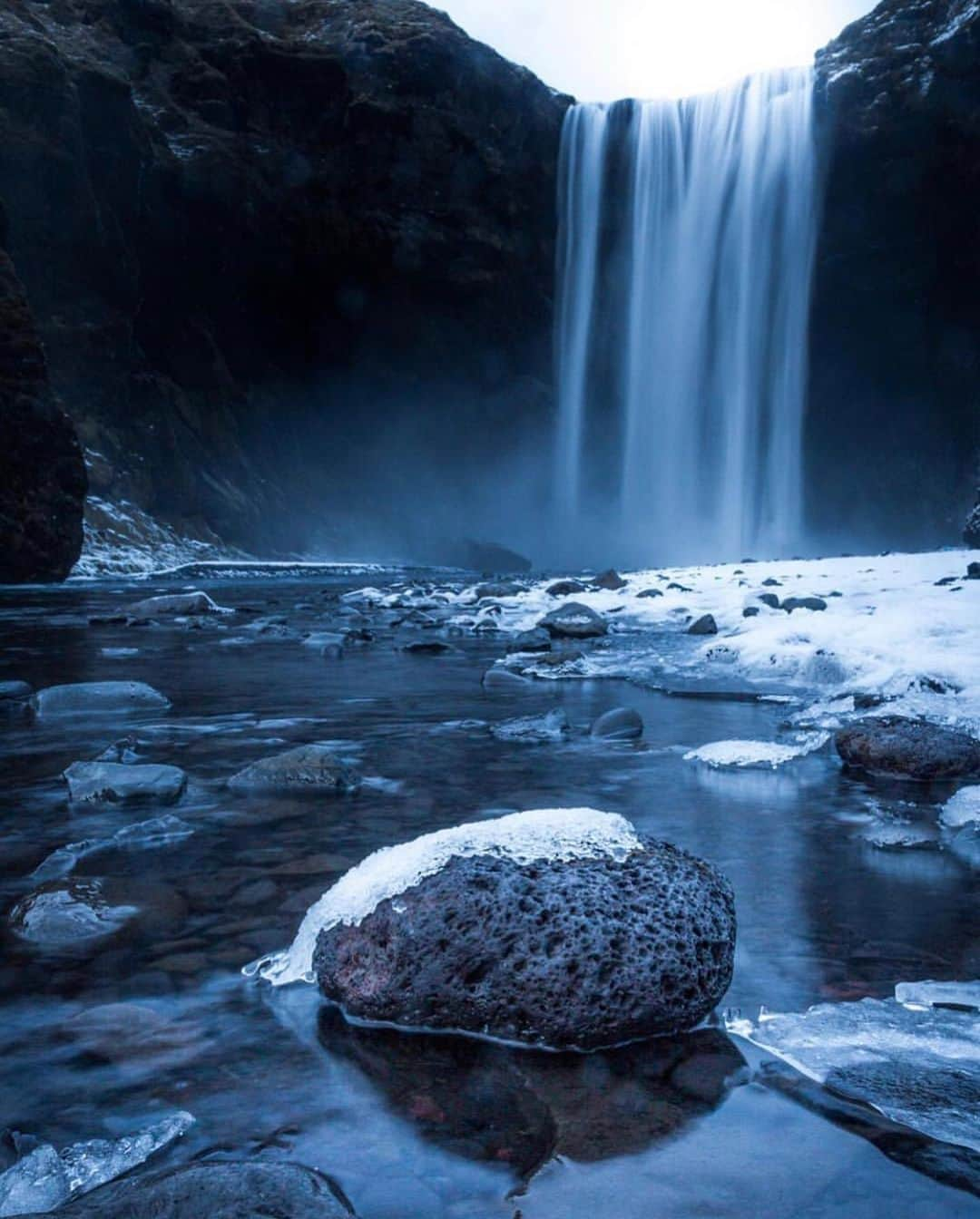 Canon Photographyさんのインスタグラム写真 - (Canon PhotographyInstagram)「@steffeneisenacher / Icelandic waterfalls during many different light situations. The first person to name all waterfalls correctly (in order from 1 to 5) gets a story shoutout! Gooo.  All images by @steffeneisenacher」8月10日 21時23分 - cpcollectives