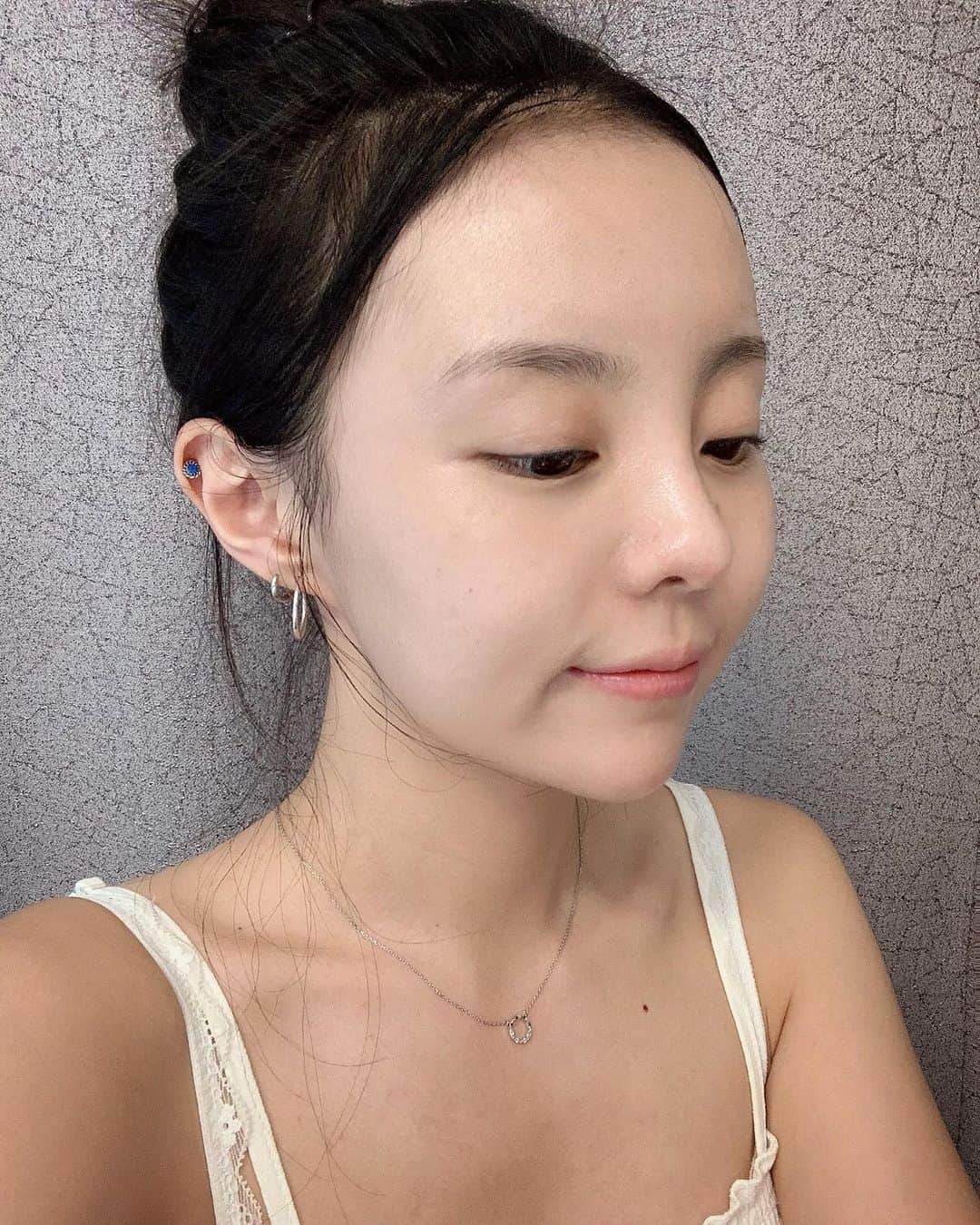 MeJiwooさんのインスタグラム写真 - (MeJiwooInstagram)「동글동글😮」8月10日 21時34分 - mejiwoo103