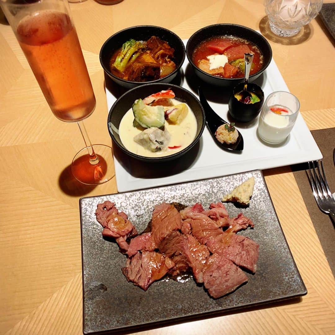 横山みれいのグルメインスタ