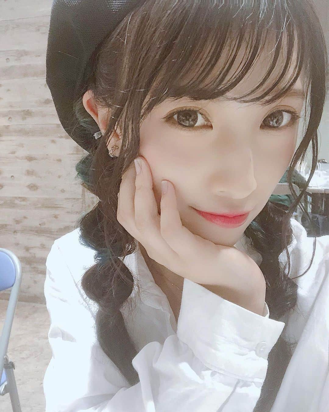 佐藤杏樹さんのインスタグラム写真 佐藤杏樹instagram 昨日の珍しい髪型 本日もよろしくお願いします 8月10日 12時51分 Anan Anju