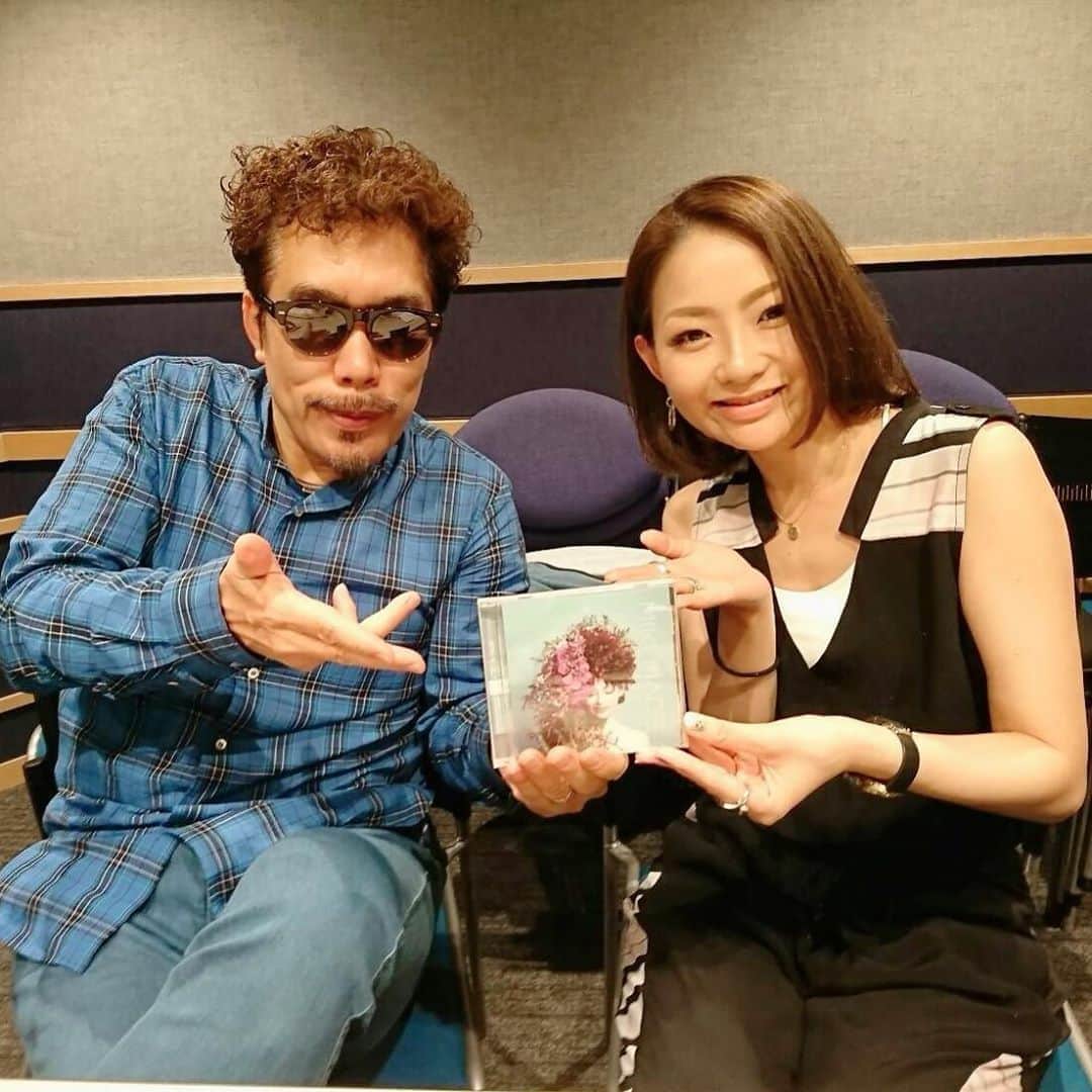 宮本美季のインスタグラム：「今日の岡山での振替公演でこのツアーは本当に幕を閉じます。最後までFunkyに歌って踊って盛り上がるぞぉー！！そしてなんと嬉しい事に🥺9/1 22:00～22:30 NACK5 鈴木雅之さんの「FUNKY BROADWAY」にゲスト出演させて頂きますー！！聴いてください❤️ #鈴木雅之 #nuck5 #Funkybroadway #宮本美季 #ラジオ」