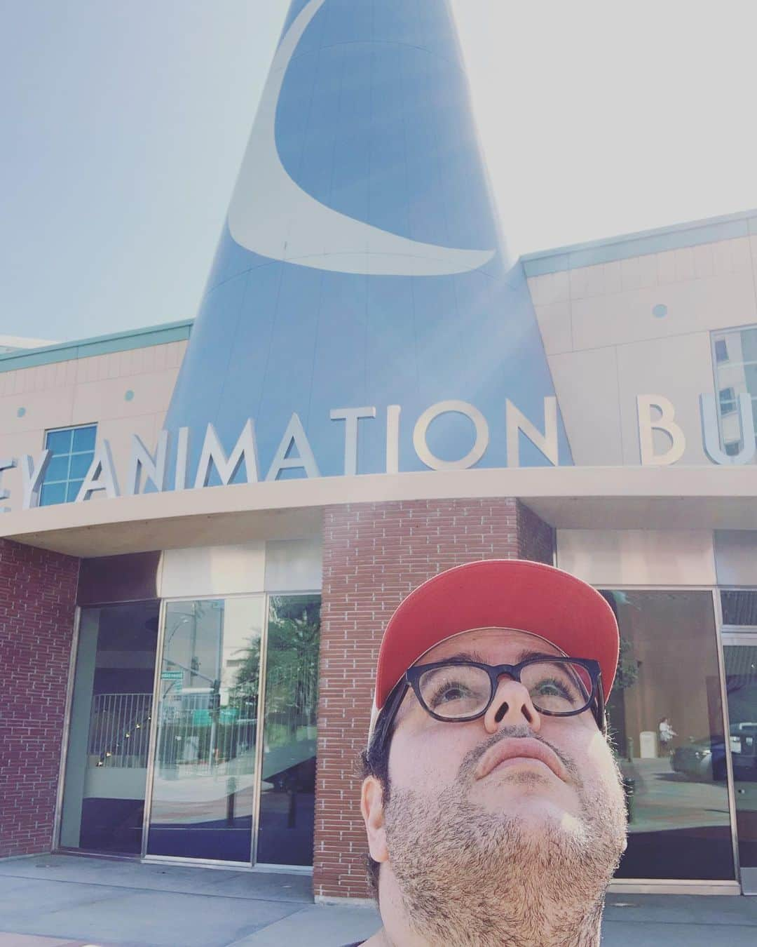 ジョシュ・ギャッドさんのインスタグラム写真 - (ジョシュ・ギャッドInstagram)「Hat envy」8月10日 13時41分 - joshgad