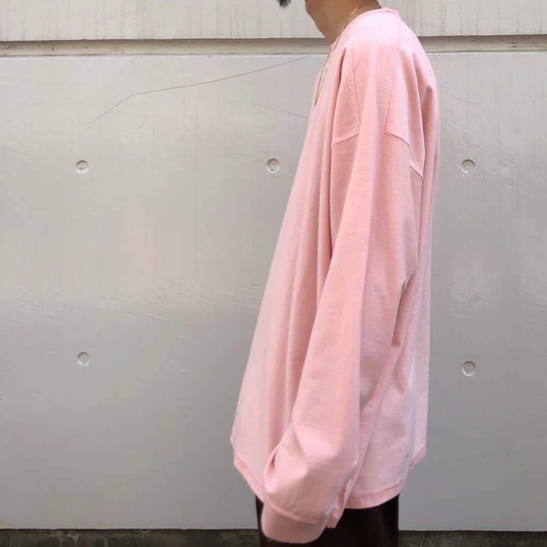 birthdeathさんのインスタグラム写真 - (birthdeathInstagram)「★New Arrival★  UNUSEDより2019AW新着商品です!  long sleeve t-shirt  pink ,size 3 ✔️こちらの商品は本日20:00〜当店オンラインストアにアップ致します。 ・ ・ #birthdeath  #unused #vintage #fashion #tokyo」8月10日 15時32分 - birthdeath_tokyo