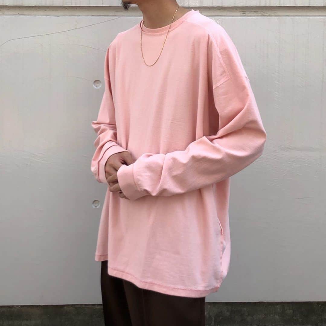 birthdeathさんのインスタグラム写真 - (birthdeathInstagram)「★New Arrival★  UNUSEDより2019AW新着商品です!  long sleeve t-shirt  pink ,size 3 ✔️こちらの商品は本日20:00〜当店オンラインストアにアップ致します。 ・ ・ #birthdeath  #unused #vintage #fashion #tokyo」8月10日 15時32分 - birthdeath_tokyo