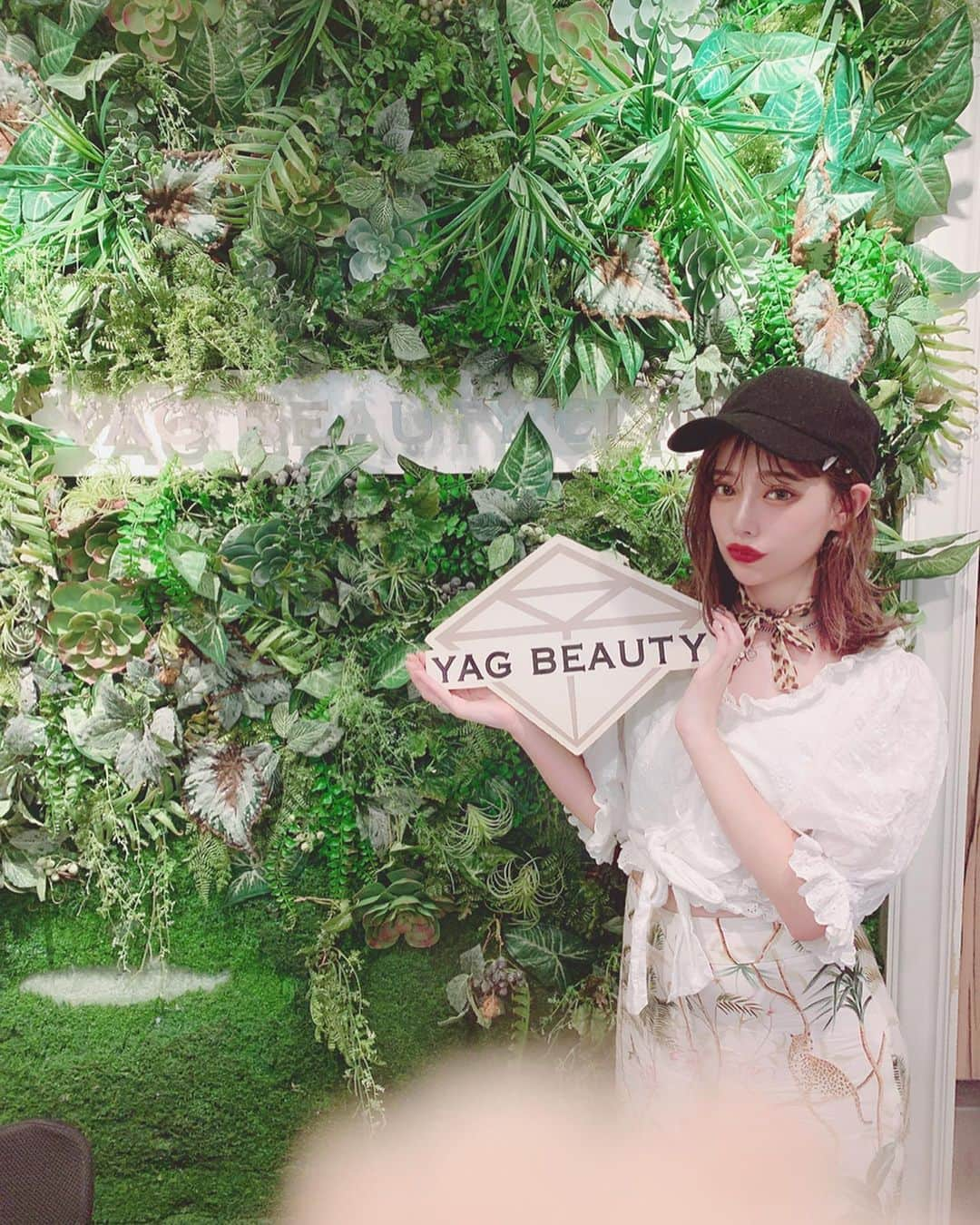 林田沙綾さんのインスタグラム写真 - (林田沙綾Instagram)「♡ 1年ぶりに @yagbeauty_official  でレーザートーニングしてきた♡ やっぱりレーザートーニングするだけでぜんぜん肌感かわる😭✨ 夏すごい紫外線多いからまたいきたい🤲 ･ ･ ＊YAGBEAUTYCLINIC 渋谷院 ☏0120915959 ･ ･ ･ #YAGBEAUTY #レーザートーニング」8月10日 15時38分 - saaya.xoxo