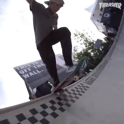 スラッシャーのインスタグラム：「🌧 or ☀️ we will be going LIVE at 3am PST from the @vansparkseries in France on ThrasherMagazine.com 🇫🇷 👉🏽 @cjcollinsskate filmed by @tweestopher 🏁」
