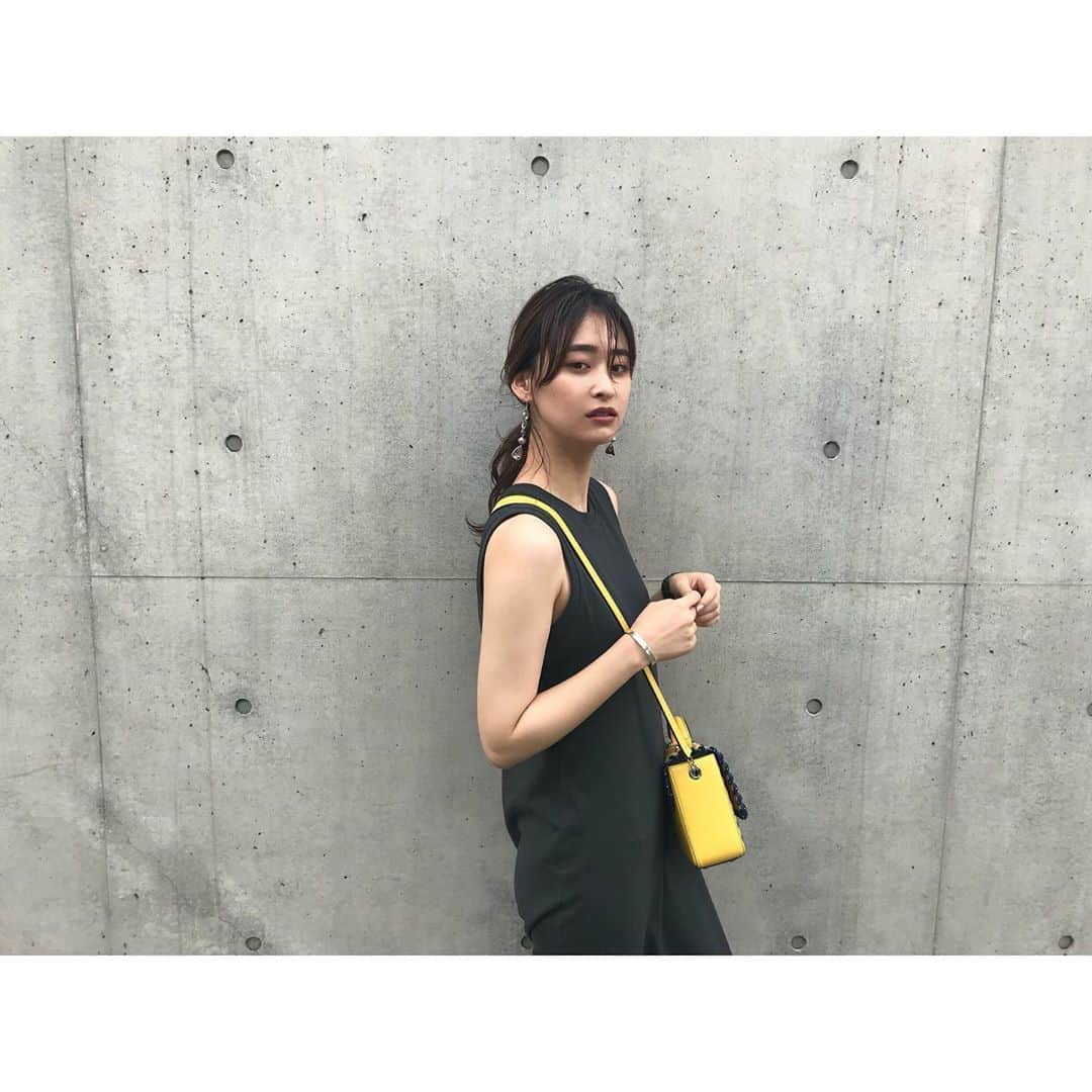 柳美稀さんのインスタグラム写真 - (柳美稀Instagram)「今発売中の「FINEBOYS」に掲載させていただいてます！ 私服と、鞄の中身紹介してますよう〜 みてねっ」8月10日 15時48分 - yanagi_miki