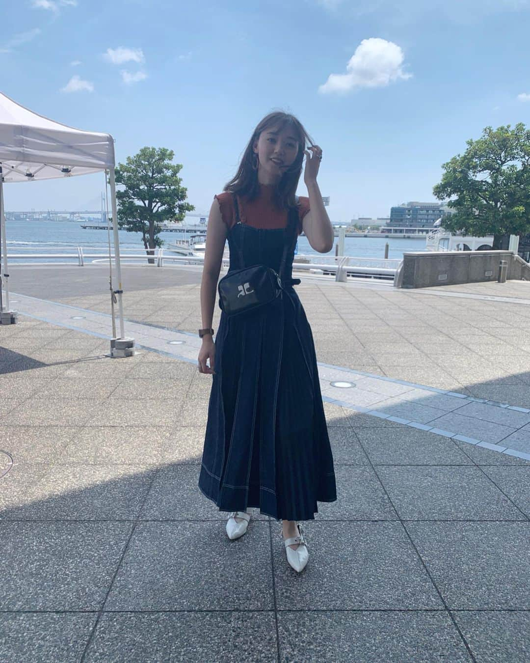 江野沢愛美さんのインスタグラム写真 - (江野沢愛美Instagram)「本日のわたしの私服です👐🏻 #casafline #lagunamoon #ootd #私服 #まなみふく」8月10日 16時09分 - enosawa_manami