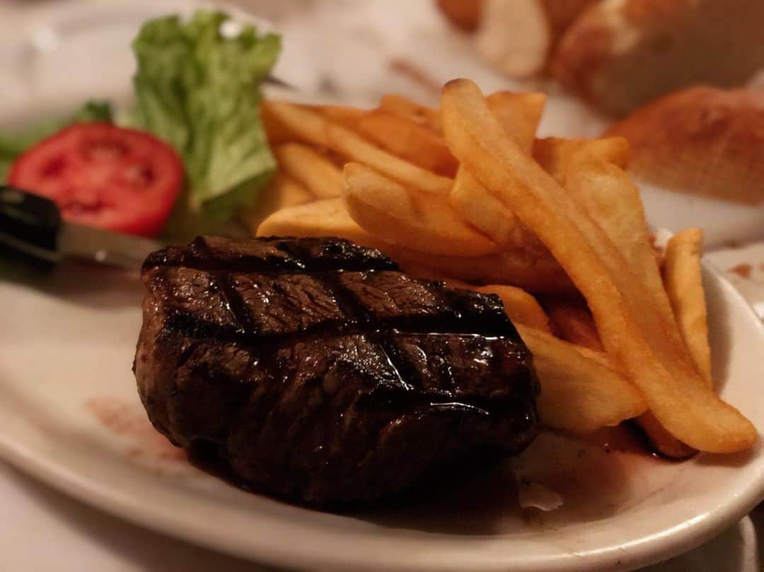 虎牙光揮さんのインスタグラム写真 - (虎牙光揮Instagram)「The San FranciscanのFilet Mignon･･･激ウマ🥩😁 #thesanfranciscan #filetmignon #steak #yummy #delicious #losangeles #california #usa」8月10日 16時35分 - mickeykoga