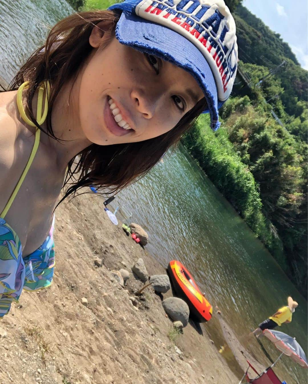 おーせさんのインスタグラム写真 - (おーせInstagram)「夏はTシャツ×ショーパン  子どもと遊ぶときはかぁちゃん見守り係だけじゃなくて一緒に遊びまくります♡」8月10日 16時54分 - oosedon