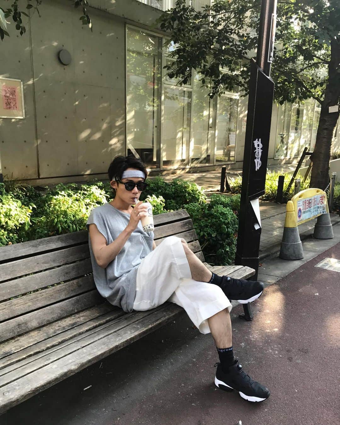 花沢将人のインスタグラム：「体操のお兄さんタピる」