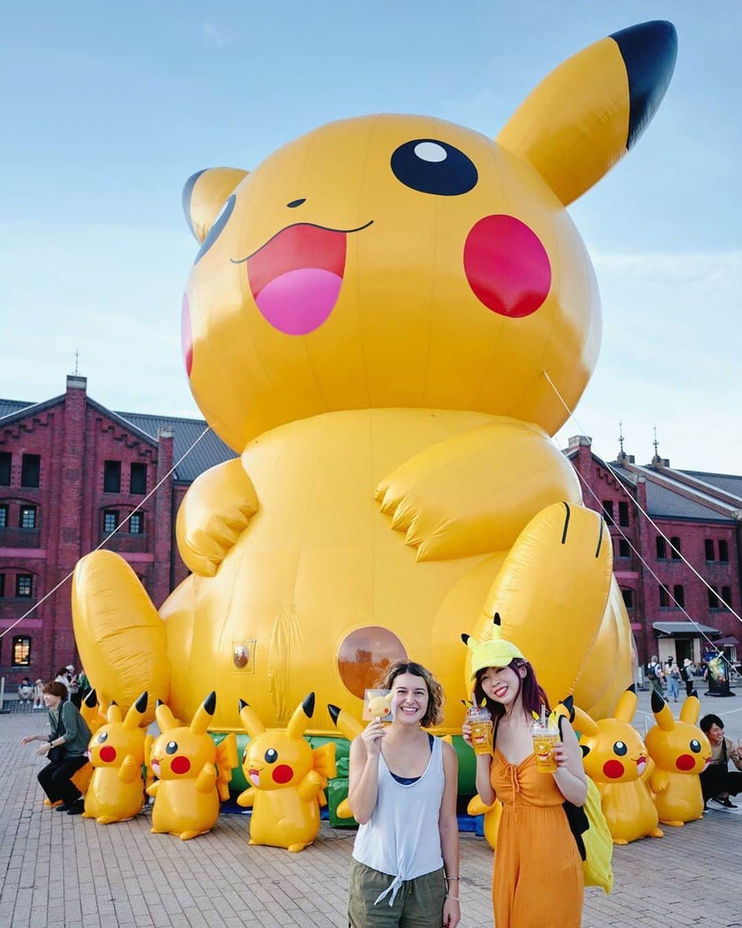 横浜市さんのインスタグラム写真 - (横浜市Instagram)「So much fun with all the Pikachus around town! ⚡️ #myyokohama #pikachuoutbreak」8月10日 17時22分 - findyouryokohama_japan