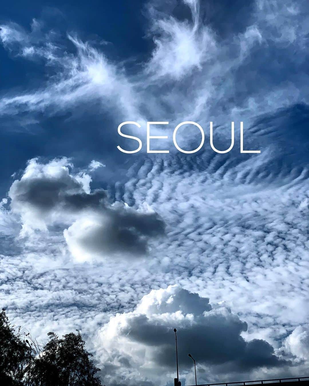 リー・ウネ・ヨンさんのインスタグラム写真 - (リー・ウネ・ヨンInstagram)「#beautiful #seoul “😍”」8月10日 17時22分 - leehaeyoung1730