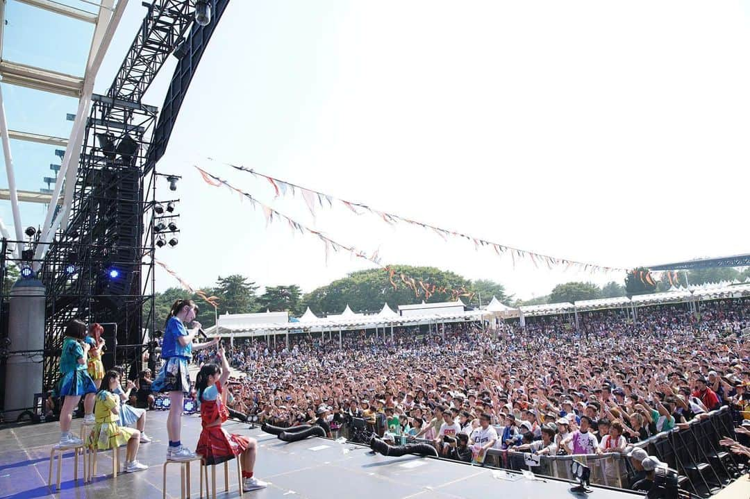 ピンキー！☆藤咲彩音さんのインスタグラム写真 - (ピンキー！☆藤咲彩音Instagram)「ちょーぜつ暑い夏はじまた感覚！今年もきたぜーーー！楽しんでくれたみなさまありがとう❤︎❤︎❤︎ #rijf2019 #rockinjapan #dempagumi #でんぱ組 #live #fes #曇りじゃなくて全然晴れてたよ #やったね #途中人間やめそうになったけど #暑いが楽しい #みんな水分塩分とってね #無茶は禁物じゃ」8月10日 18時34分 - pinky_ayane