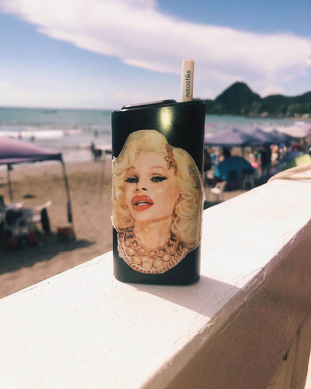 PELIのインスタグラム：「#amandalepore 💖👸💖」