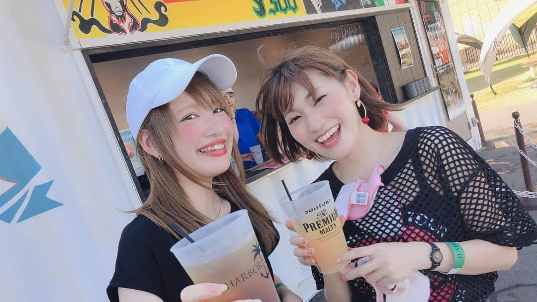 小野晴香さんのインスタグラム写真 - (小野晴香Instagram)「BBQ〜 暑いなか来てくださった皆さんありがとうございました🙌🙌 直接ありがとう伝える事もできてよかった.. 動画も写真も 暑くてなんかテンションおかしいけども😇 私もたのしかった 笑  ありがとうです ✨  ちなみに私たちはソフトドリンク🥴🥴」8月10日 19時30分 - haaa_ho