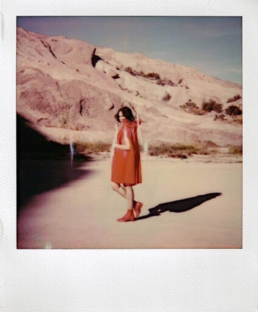 Monty Jacksonさんのインスタグラム写真 - (Monty JacksonInstagram)「#Repost @avethirtyfour ・・・ polaroid from the @mishelprada shoot for flaunt magazine. . . . . . . #mishelprada #polaroidoriginals #filmisnotdead #polaroid #flauntmagazine #vida #starz #instantfilm #polaroidsofpeople #valentino」8月7日 0時38分 - mrmontyjackson