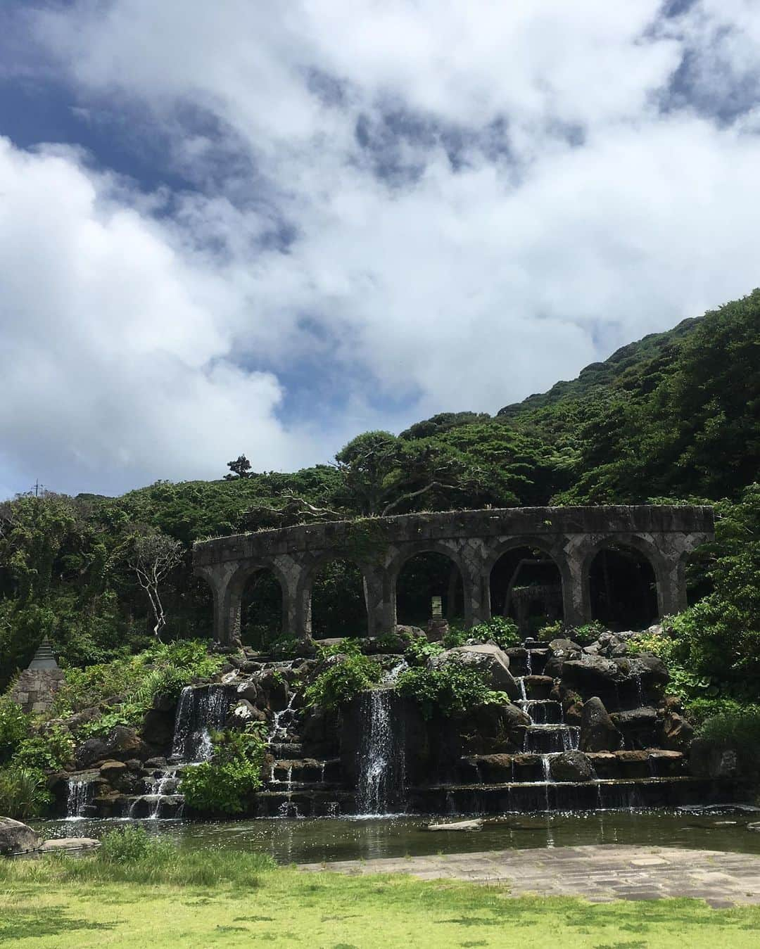 福山理子さんのインスタグラム写真 - (福山理子Instagram)「新島ごはん #羽伏浦 #居酒屋日本橋 #新島日本橋居酒屋 #しゅうゆビス #2018」8月7日 0時36分 - rikofukuyama