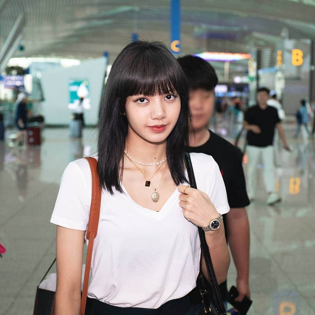 リサさんのインスタグラム写真 - (リサInstagram)「190710 - Incheon Airport #BLACKPINK#블랙핑크#LISA#리사 —© Ride Or Die」8月7日 0時38分 - lisa.blackpink